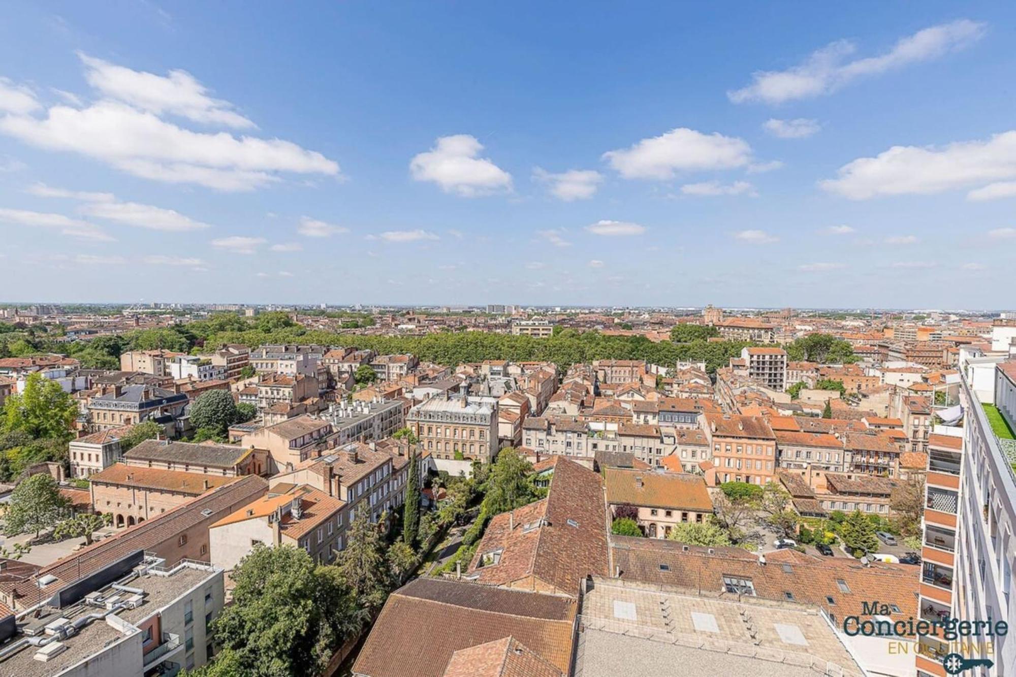 Montaudran Place Dupuy - Vue Panoramique -Metro Toulouse Eksteriør billede